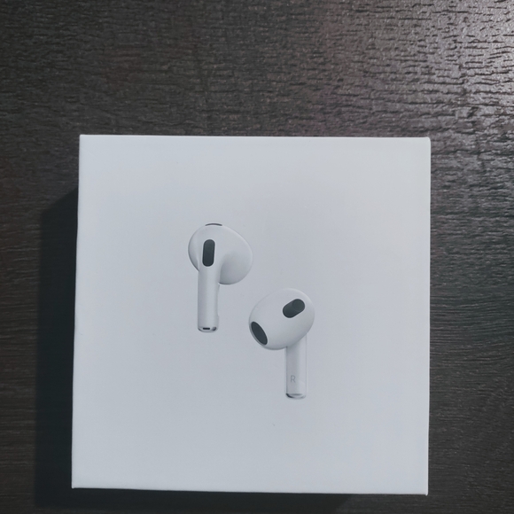 Airpods Gen 3